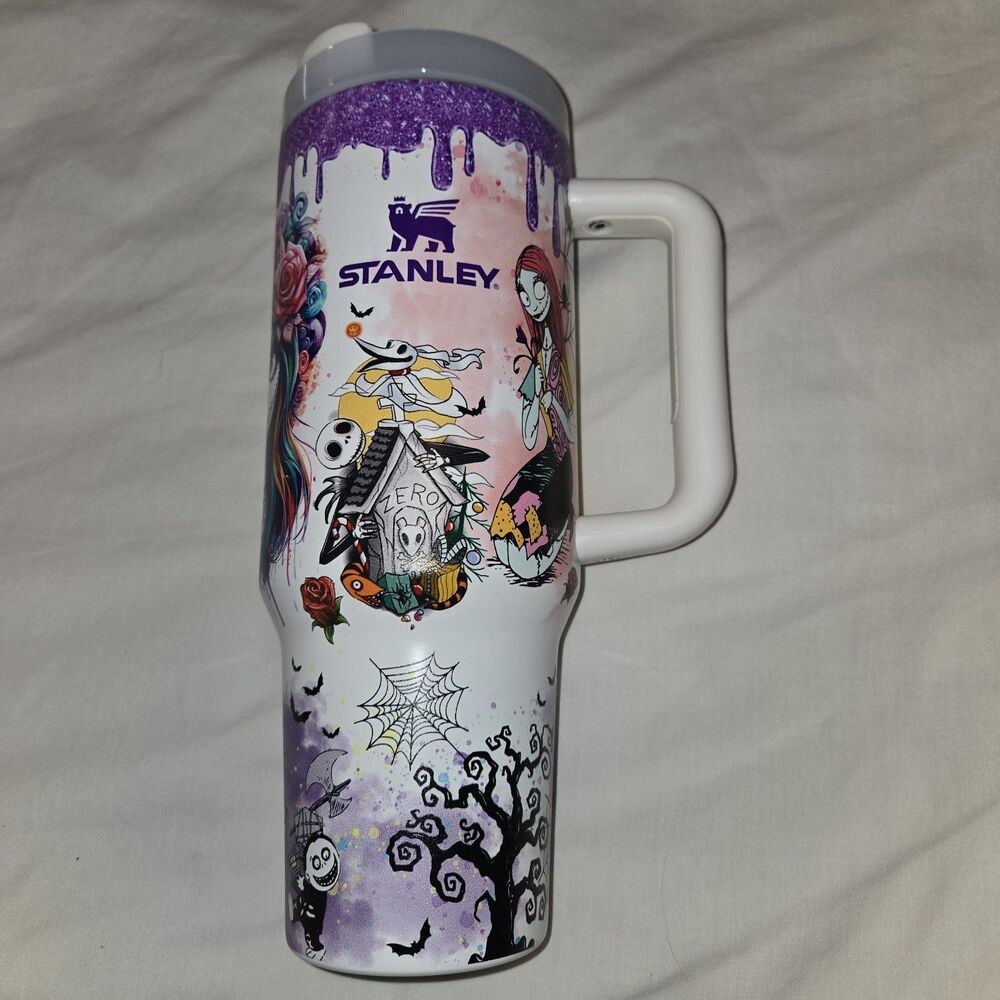 Stanley 40oz H2.0 Flow State Nightmare Before Christmas Jack and Sally Tumbler